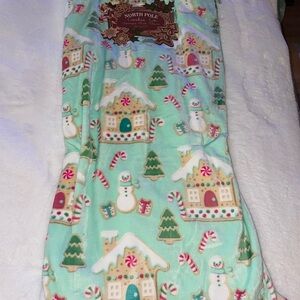 North Pole Cookie Co Christmas teal Gingerbread Plush Throw Blanket